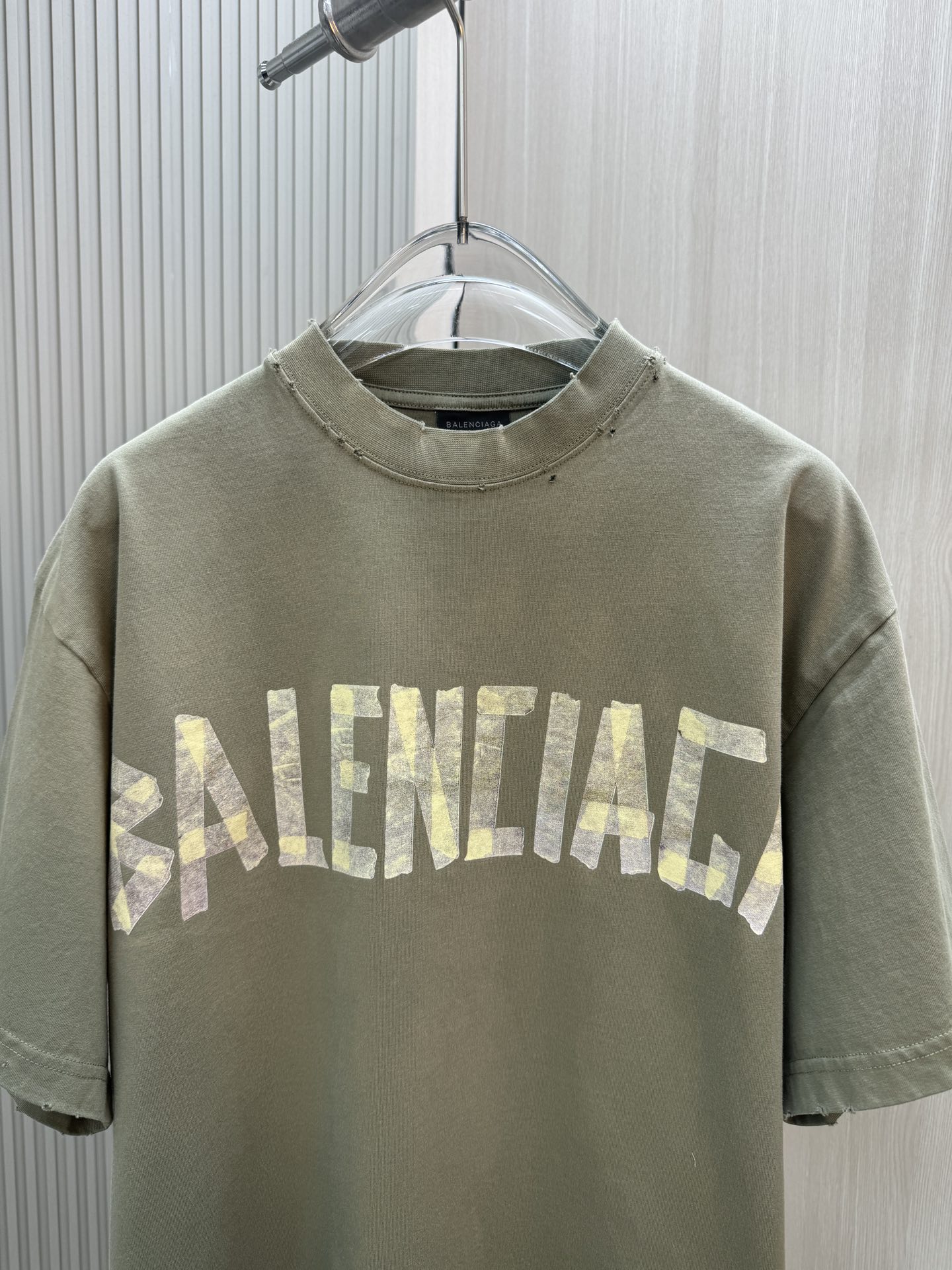 Balenciaga 短袖 T 恤怎麼樣？款式風格、質感與高仿版本觀察分析 精品圖 8