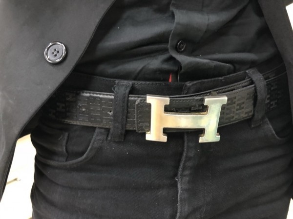 愛馬仕一比一皮帶怎麼選?原單 vs 超A貨尺寸與質感完全解析 高仿圖 3 愛馬仕一比一皮帶怎麼選?原單 vs 超A貨尺寸與質感完全解析 精品圖 3